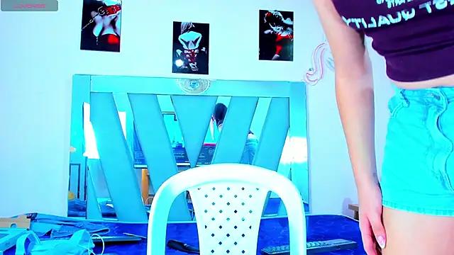 beverly_campbellxxx from StripChat