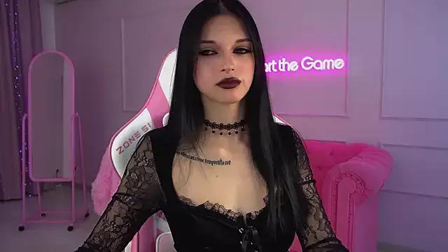 BeverlyMost from StripChat