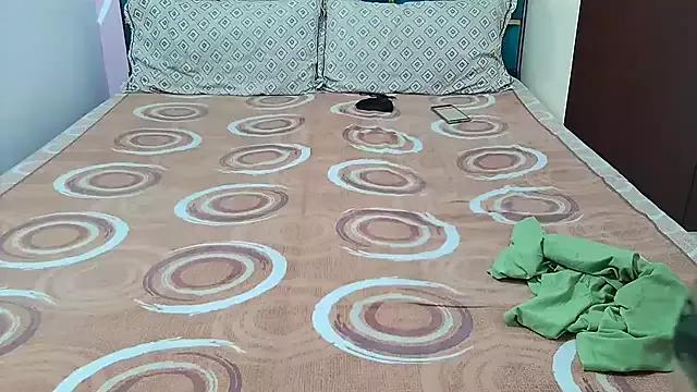 bhabhisexxy_880 from StripChat