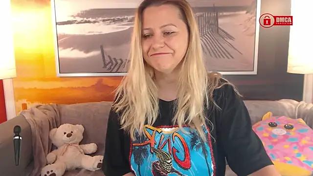 BigBoobsARRI from StripChat
