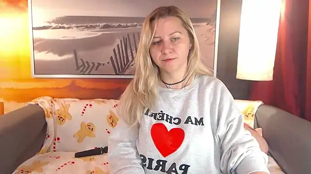 BigBoobsARRI from StripChat