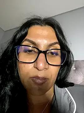 BigBootyButter from StripChat