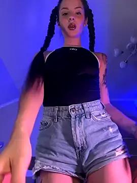 Explore our live girls sluts from our Custom and Multi clubs and checkout exclusive access to highly interactive content, such as shape, hair, titties, pussy type and many more.