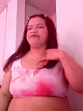 bigmami-squirt from StripChat is Freechat
