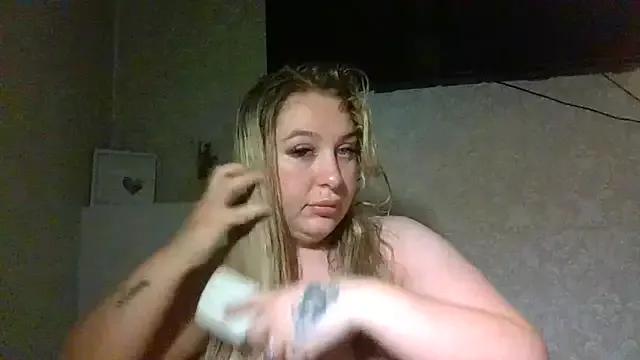 Billie-Blonde1 from StripChat
