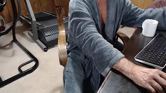 billy471 from StripChat