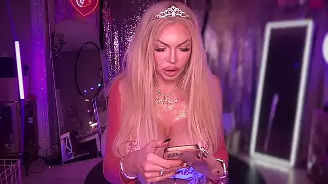 bimbotwerkqueen from StripChat