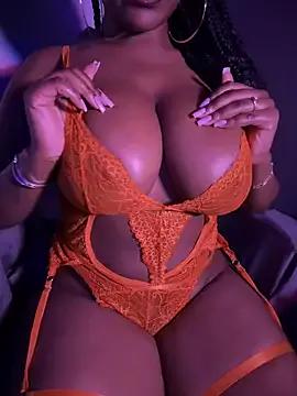 Blaackcat from StripChat
