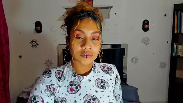 Black_mystic86 from StripChat is Freechat