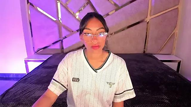 black_rosee_ from StripChat is Freechat