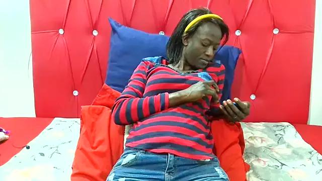 Blackbeautypearl120 from StripChat is Freechat