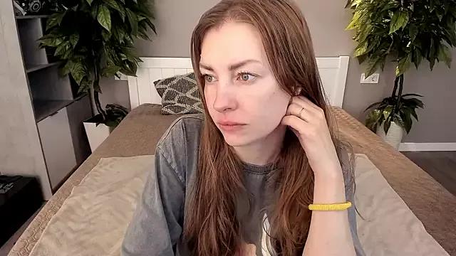 Explore our live girls sluts from our Custom and Multi clubs and checkout exclusive access to highly interactive content, such as shape, hair, titties, pussy type and many more.