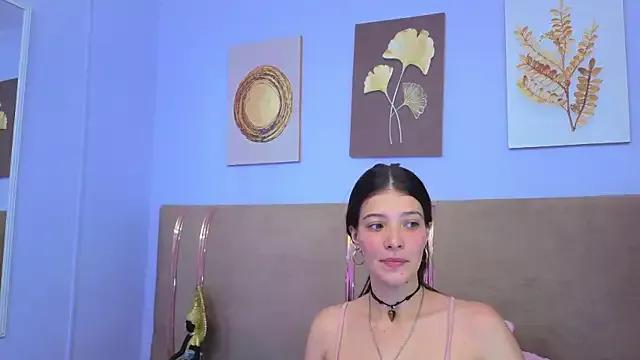 Bloom_Star from StripChat