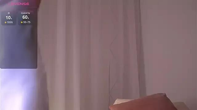 BlossomxBabe from StripChat is Freechat