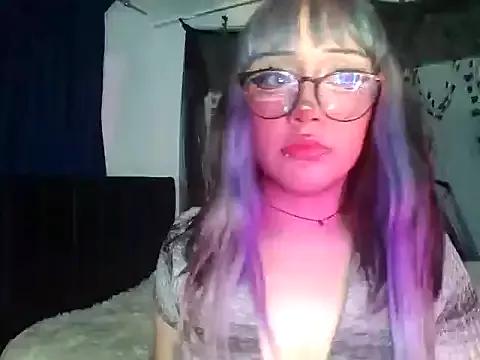 Explore our live girls sluts from our Custom and Multi clubs and checkout exclusive access to highly interactive content, such as shape, hair, titties, pussy type and many more.
