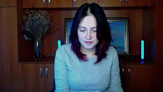 BlueberryDi from StripChat is Freechat