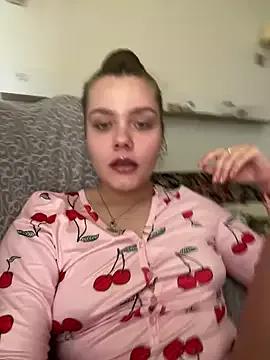 Explore our live girls sluts from our Custom and Multi clubs and checkout exclusive access to highly interactive content, such as shape, hair, titties, pussy type and many more.