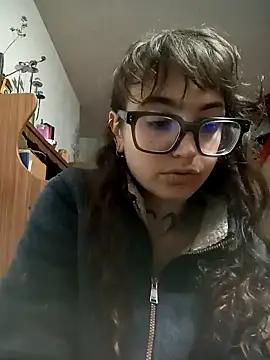 Blulilla69 from StripChat