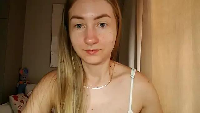 BluueSilk from StripChat