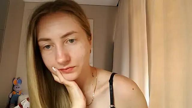 BluueSilk from StripChat