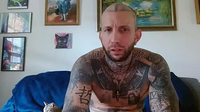bobbybacala91 from StripChat