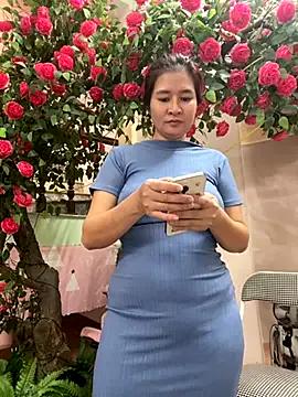 Bollozzy_89 from StripChat