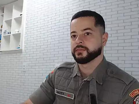 BombeiroHotx from StripChat