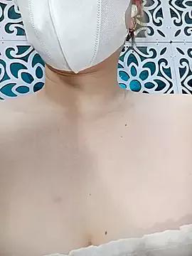 Bonnie-2k from StripChat is Freechat