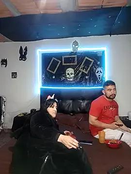 Explore our live girls sluts from our Custom and Multi clubs and checkout exclusive access to highly interactive content, such as shape, hair, titties, pussy type and many more.