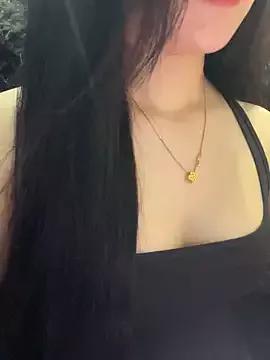 Bonnie22 from StripChat