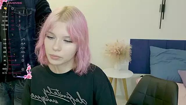 Bonnie_And_C1yde from StripChat