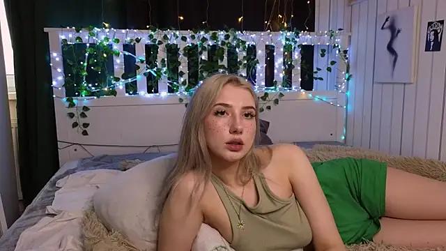 BonnieFunnell from StripChat