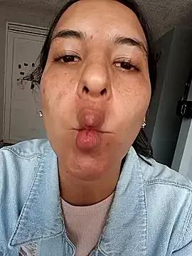 Bonny_Klote from StripChat