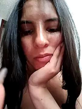 Bonny_Klote from StripChat
