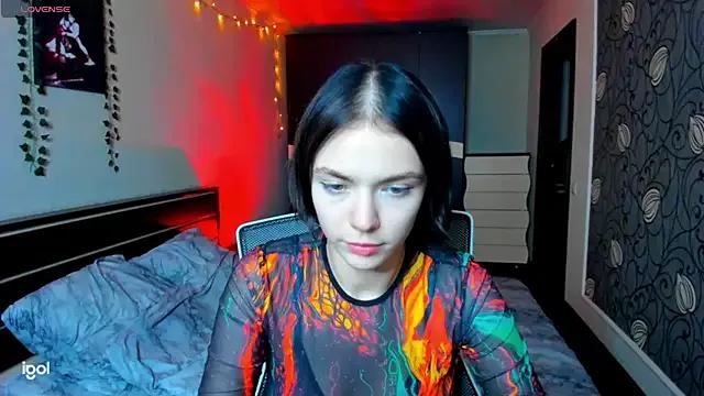 Explore our live girls sluts from our Custom and Multi clubs and checkout exclusive access to highly interactive content, such as shape, hair, titties, pussy type and many more.