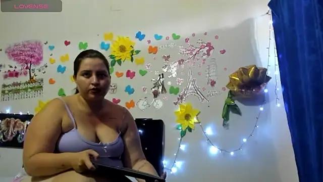 bonnyy26 from StripChat