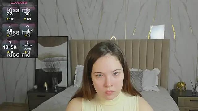 Explore our live girls sluts from our Custom and Multi clubs and checkout exclusive access to highly interactive content, such as shape, hair, titties, pussy type and many more.