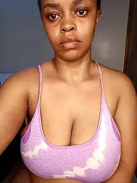 boobsnipplian from StripChat