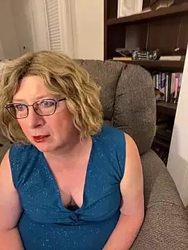 BookBabe27 from StripChat