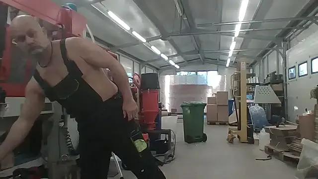 Boomerhun from StripChat