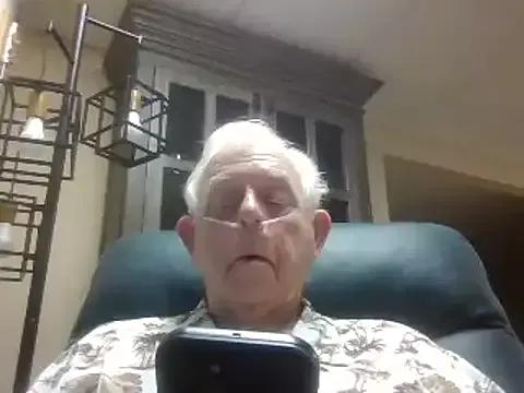 bootlegmanz from StripChat