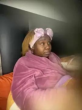 Bootytinah from StripChat