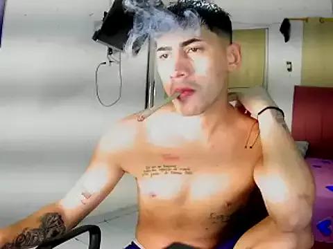 boy_latino_sex from StripChat is Freechat