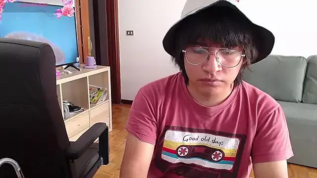 boytwink_20 from StripChat is Freechat