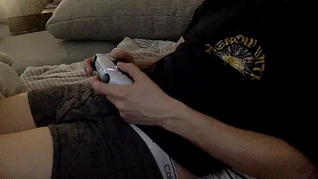 Breezydicksn from StripChat is Freechat