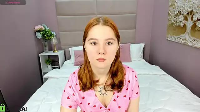 Explore our live girls sluts from our Custom and Multi clubs and checkout exclusive access to highly interactive content, such as shape, hair, titties, pussy type and many more.