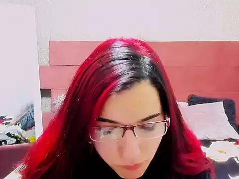 briellaKiss from StripChat is Freechat