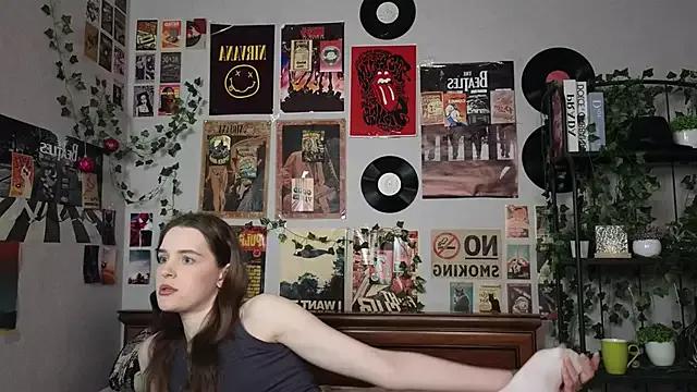 Explore our live girls sluts from our Custom and Multi clubs and checkout exclusive access to highly interactive content, such as shape, hair, titties, pussy type and many more.