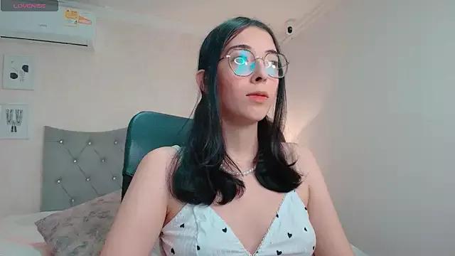 brooklove_doll from StripChat