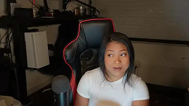 Bubbleliyah from StripChat